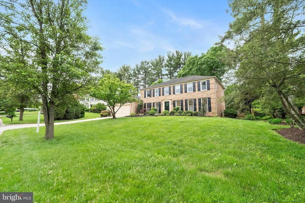 Photo of 8740 FALLS CHAPEL WAY