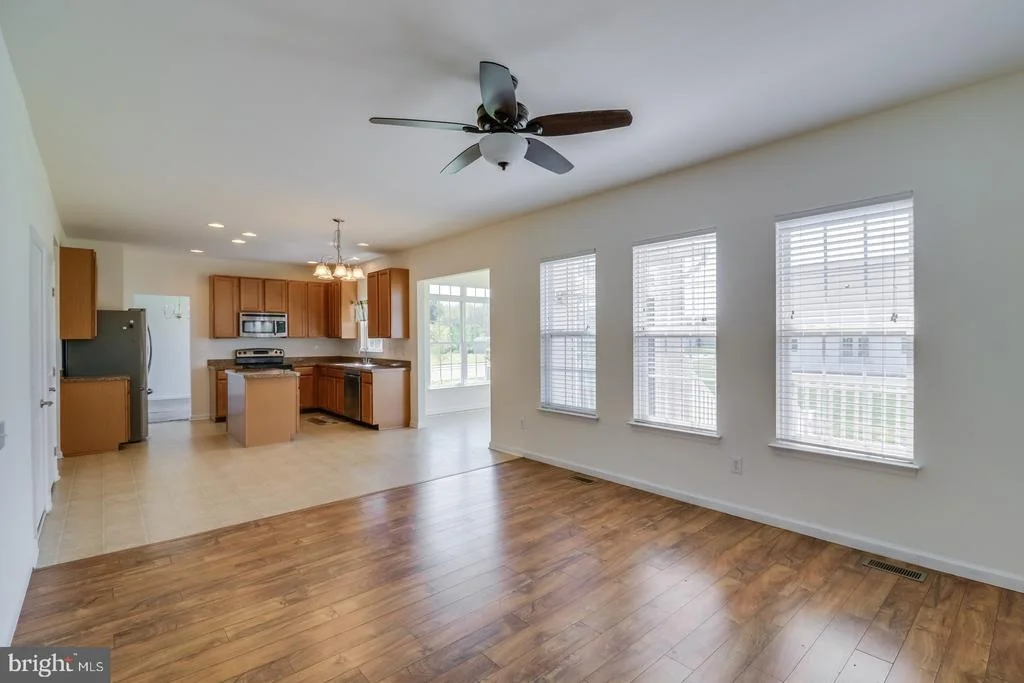 Photo of 252 WILLOWWOOD DRIVE