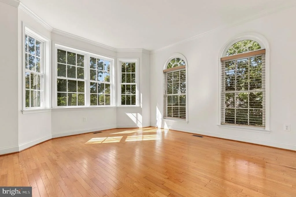Photo of 6152 MONTGOMERY ROAD