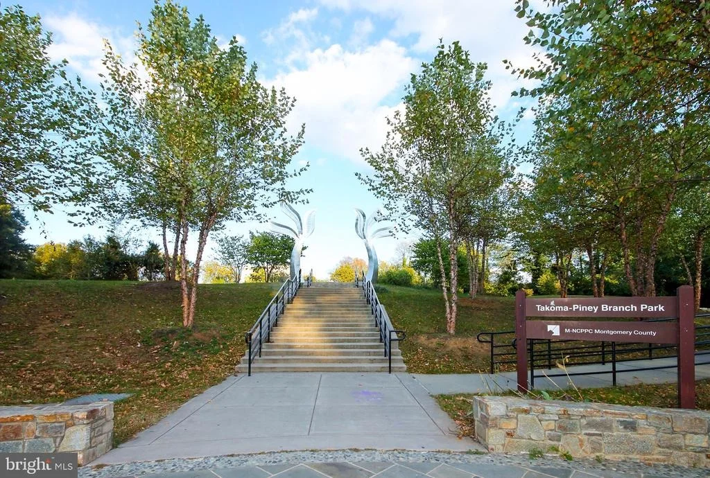 Photo of 615 GIST AVENUE