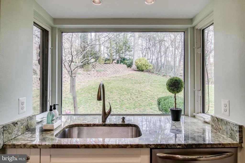 Photo of 919 JUNIPER PLACE