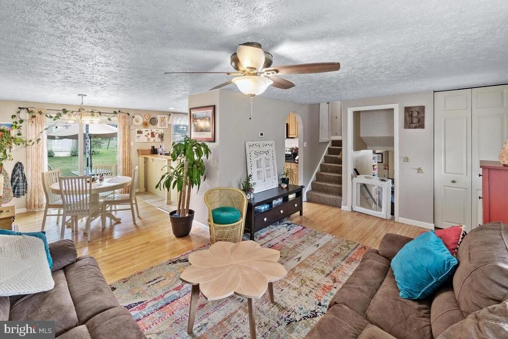 Photo of 4403 FELDSPAR ROAD