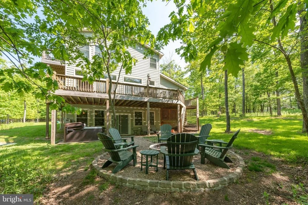 Photo of 4 WILSON CIRCLE