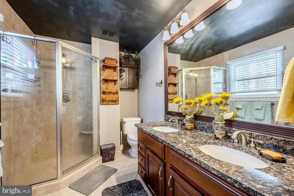Photo of 6112 HARMON PLACE