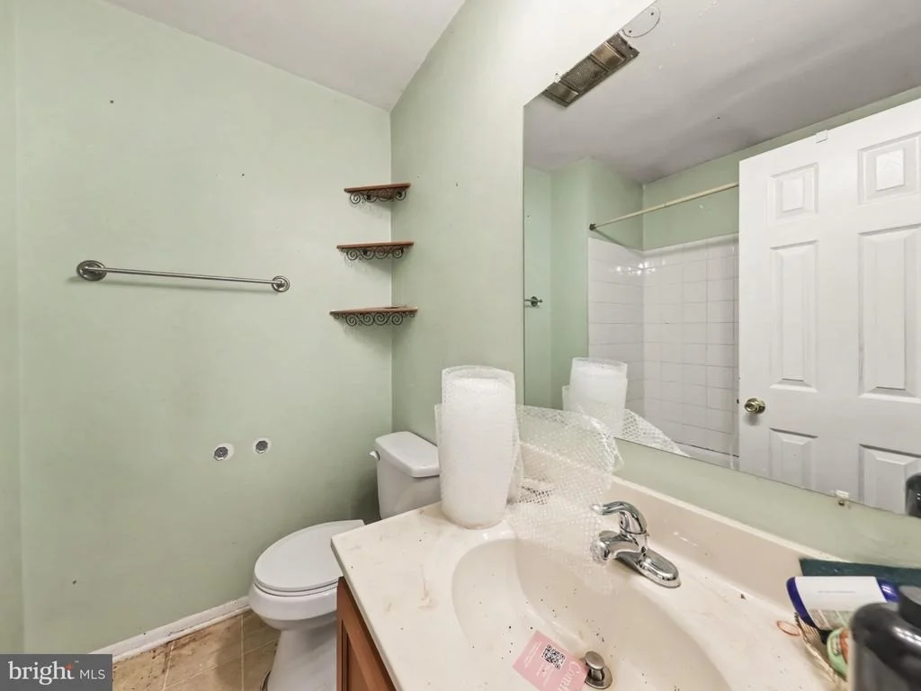 Photo of 211 MIDSHIPMAN CIRCLE
