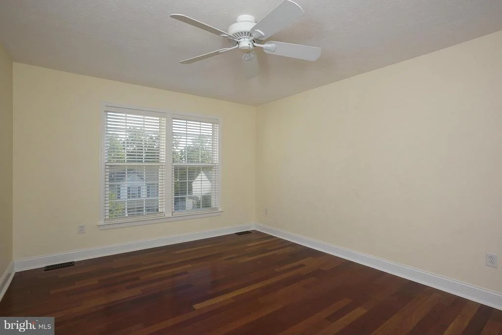 Photo of 6406 KRISTIN DRIVE