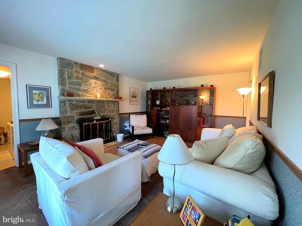 Photo of 15016 WHITEGATE ROAD