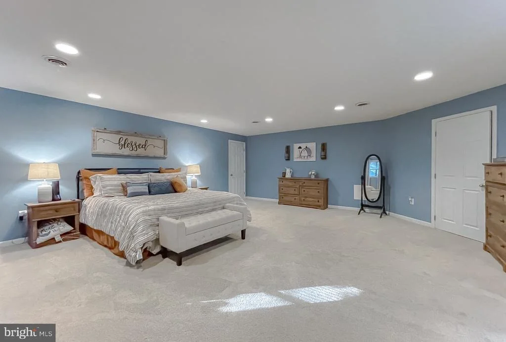 Photo of 1058 SAN ANGELO DRIVE