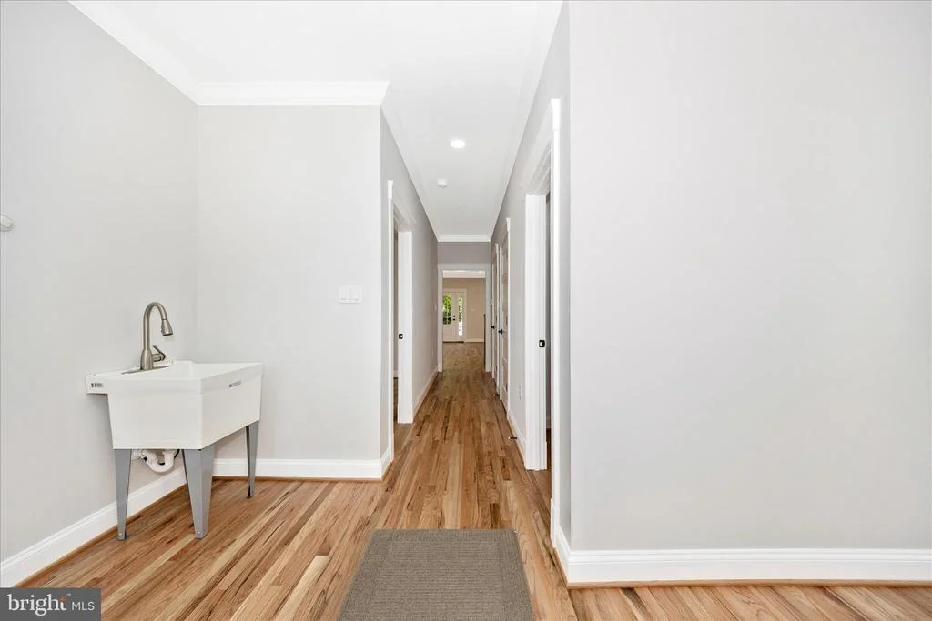 Photo of 109 W 13TH STREET