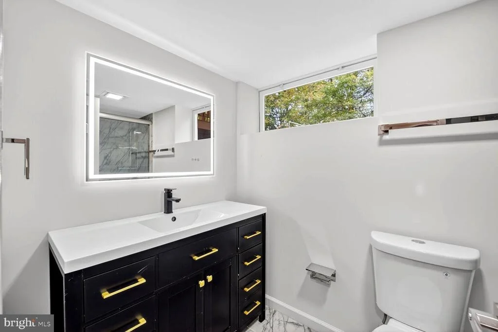Photo of 5604 DUNDALK DRIVE