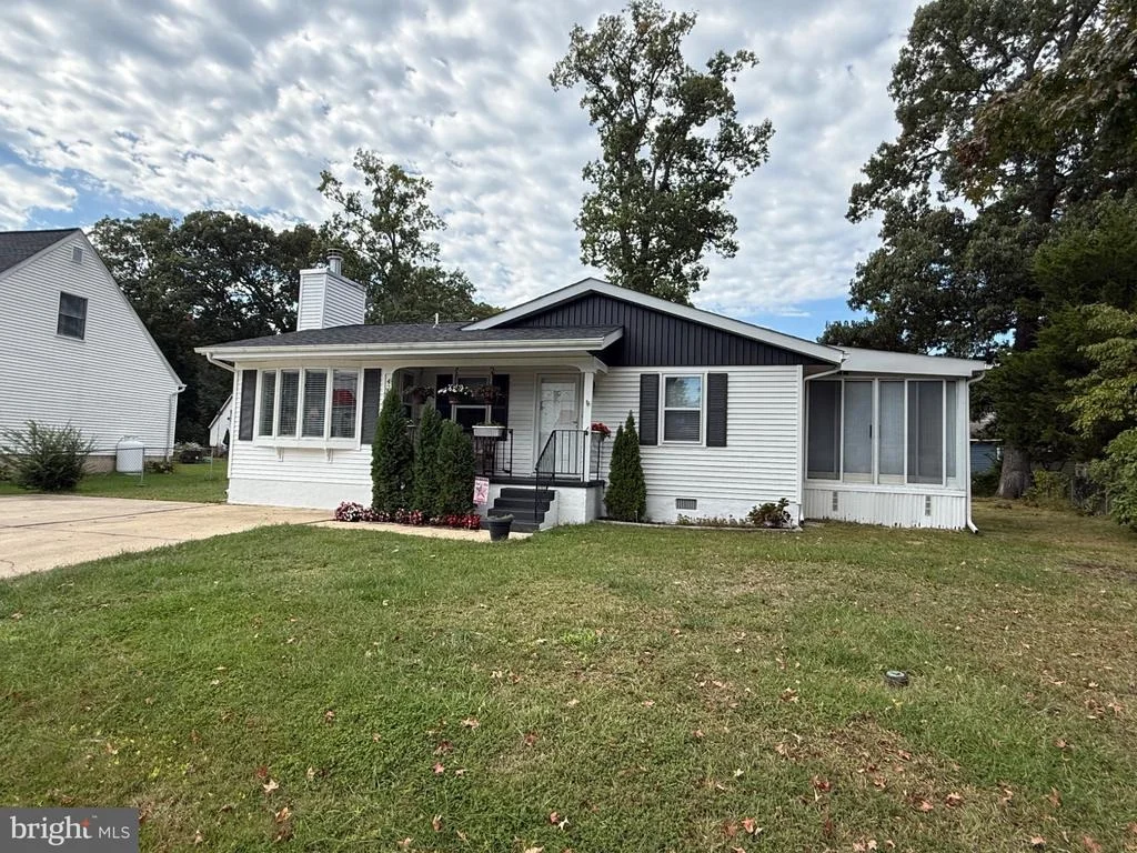 Photo of 4734 IDLEWILDE ROAD