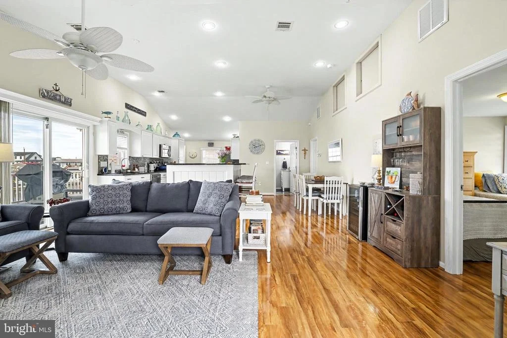 Photo of 345 KINGFISHER ROAD