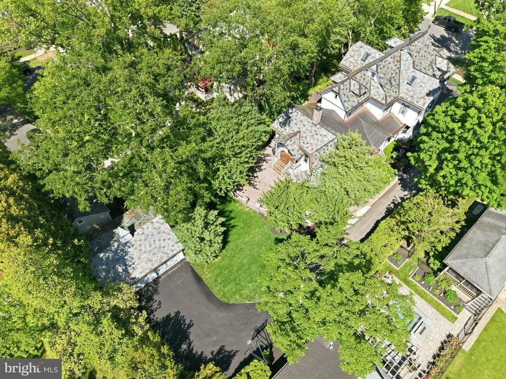Photo of 406 WASHINGTON AVENUE