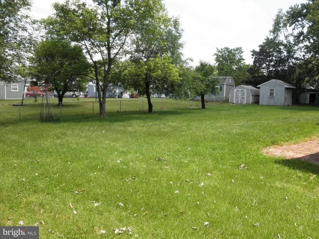 Photo of 7584 AMHERST DRIVE