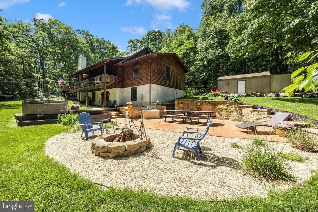 Photo of 7307 BLACK ROAD