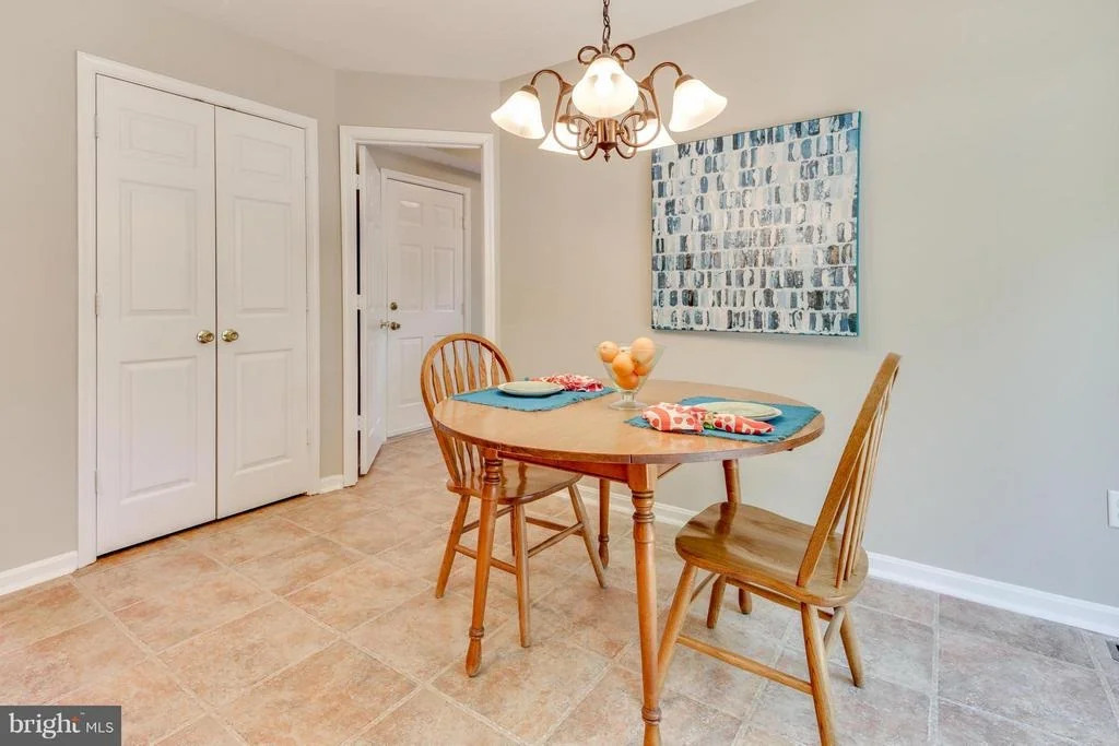 Photo of 9275 CARTERSVILLE ROAD