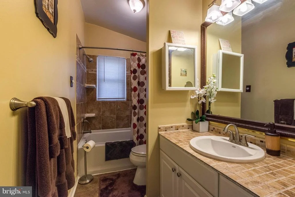 Photo of 1203 COBB ROAD