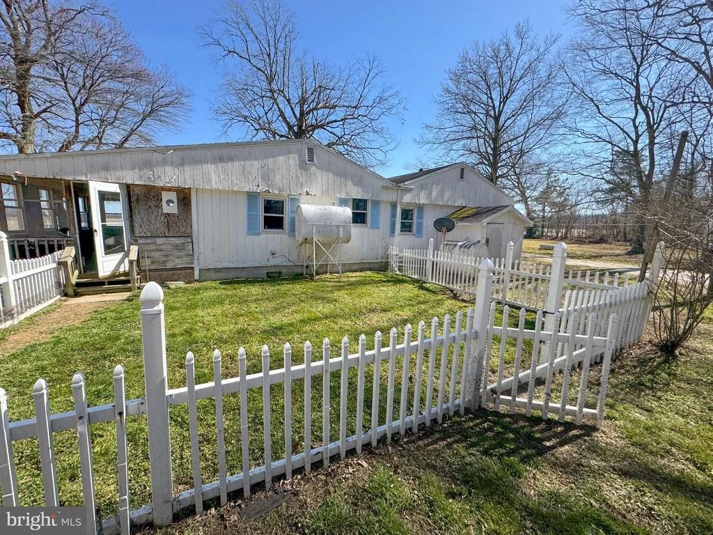 Photo of 9810 CORKELL ROAD
