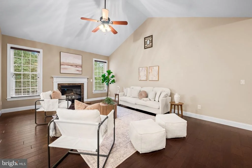 Photo of 1391 MACTON ROAD