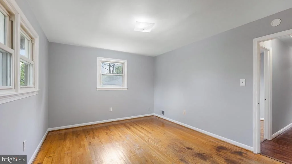 Photo of 7 DEBORAH COURT