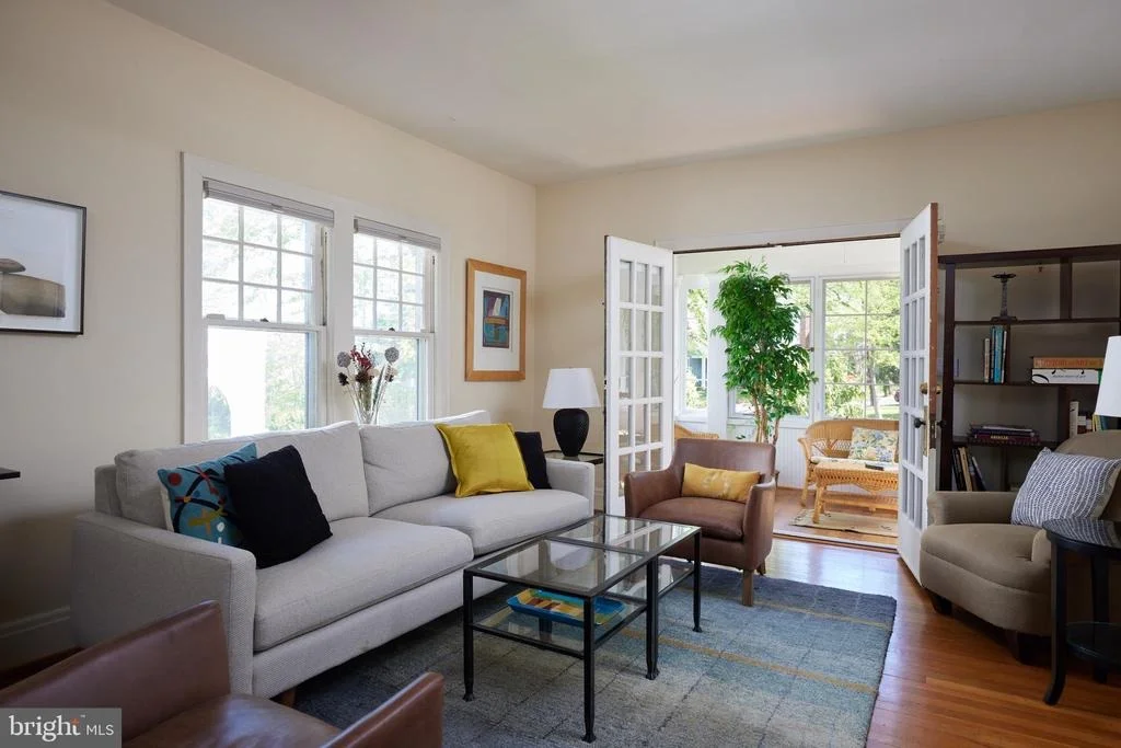 Photo of 4236 RIVER ROAD NW