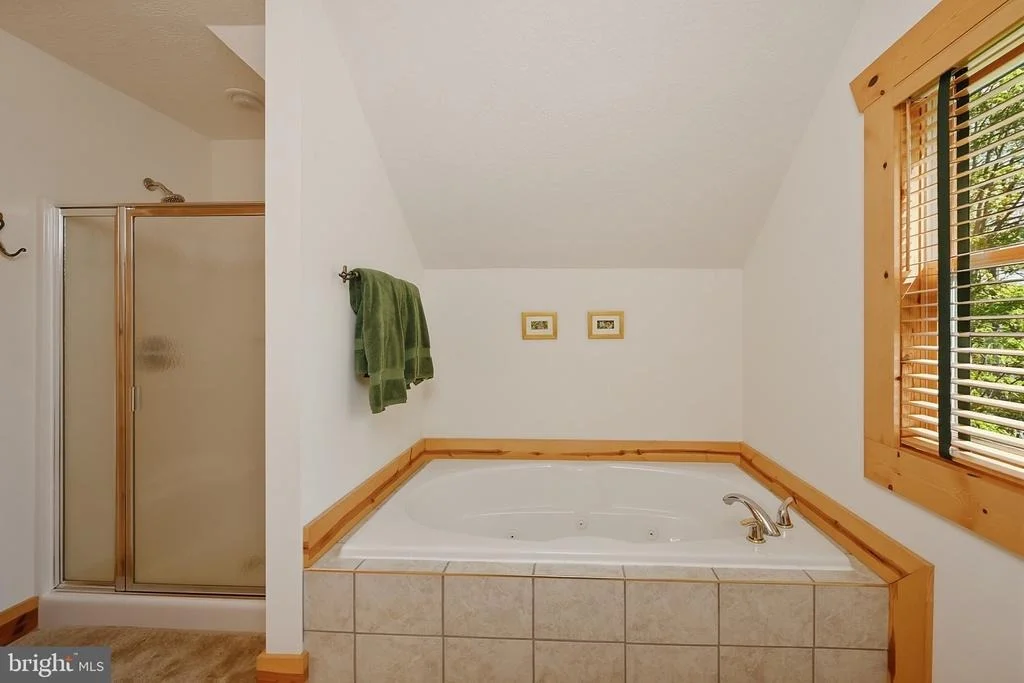Photo of 42 RED OAK WAY