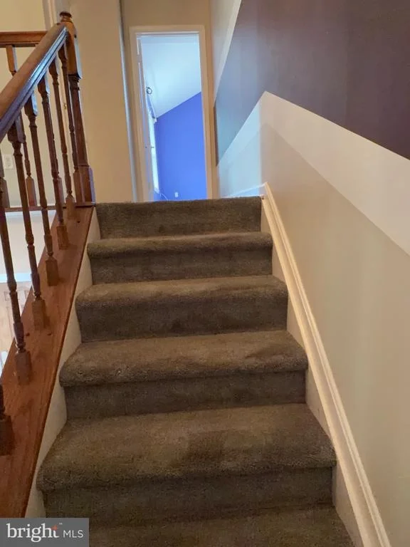 Photo of 9348 CREEKVIEW DRIVE