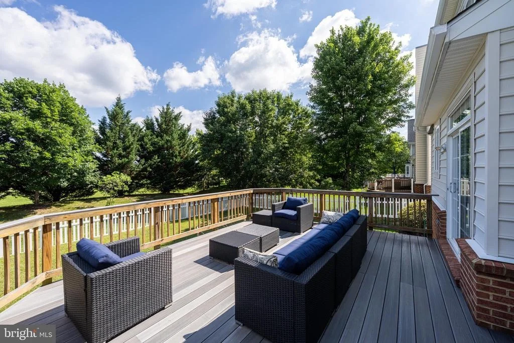Photo of 42654 FRONTIER DRIVE