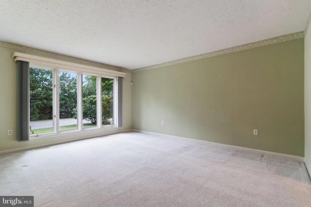 Photo of 100 ORIOLE LANE
