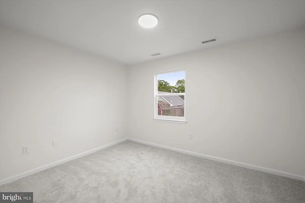 Photo of 1506 OPUS AVENUE