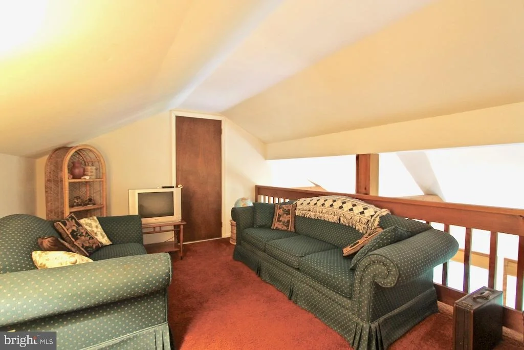 Photo of 353 PINE VALLEY ROAD