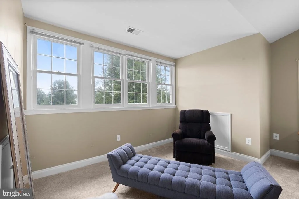 Photo of 5010 TOTHILL DRIVE