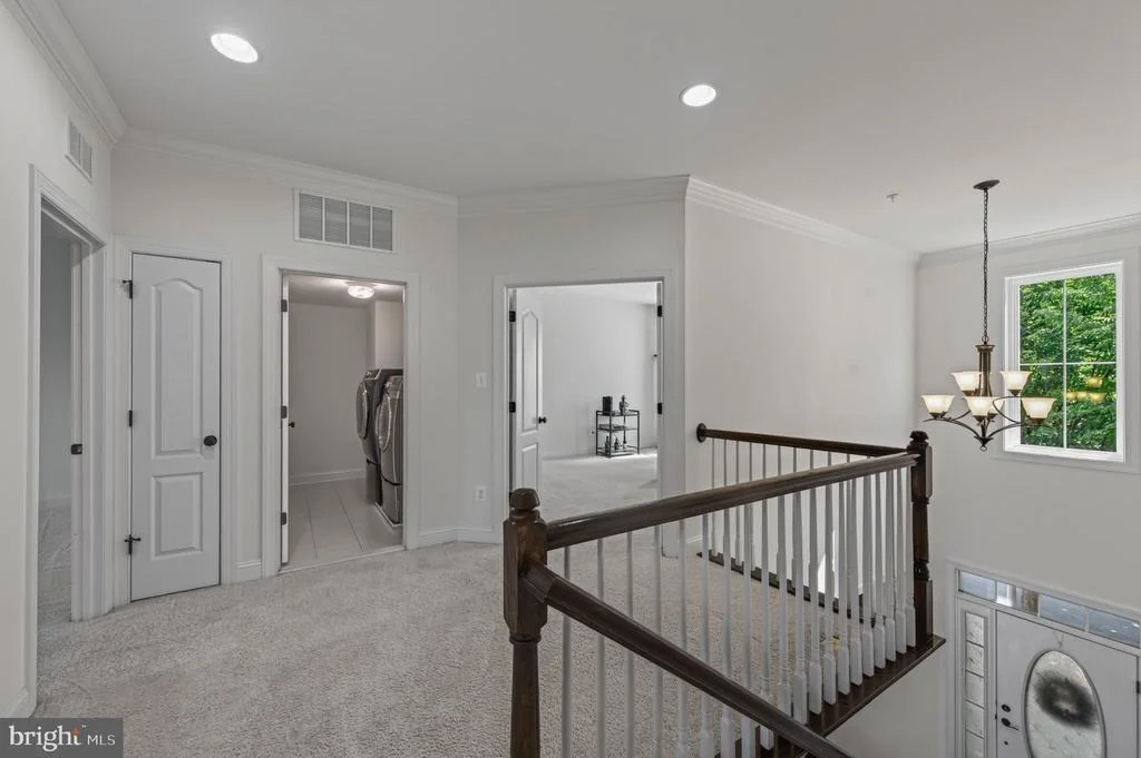 Photo of 1315 VOLUNTEER DRIVE