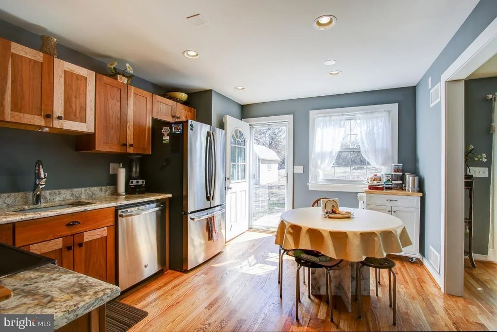 Photo of 14016 SCHAEFFER ROAD
