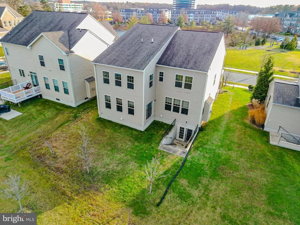 Photo of 10202 GALAXY VIEW LANE