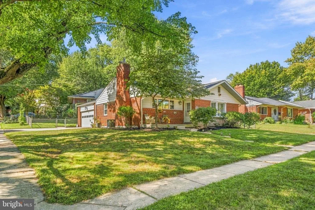 Photo of 1600 FLORA LANE