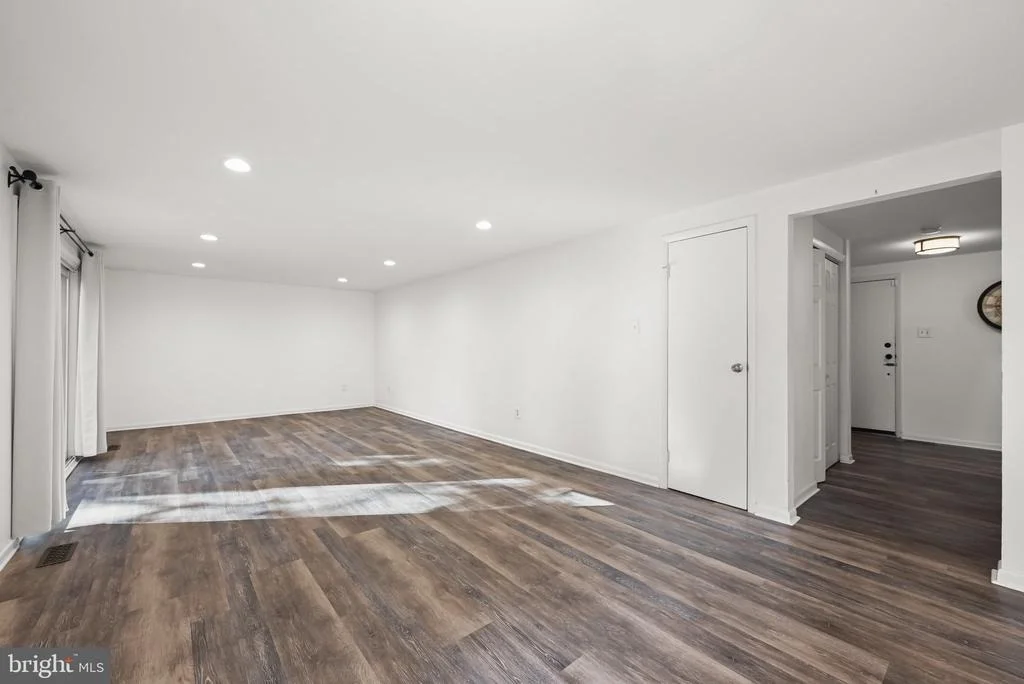 Photo of 5428 HIGH TOR HILL