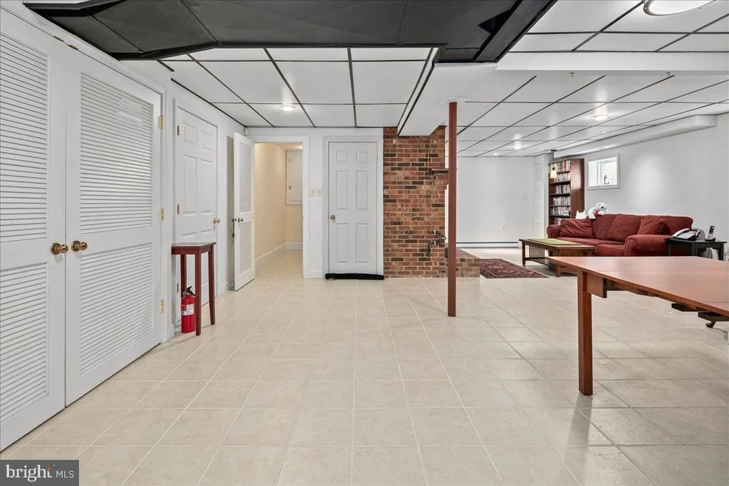 Photo of 9352 MOUNT VERNON CIRCLE