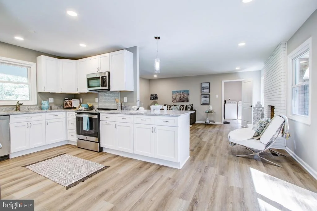 Photo of 14105 BLAZER LANE