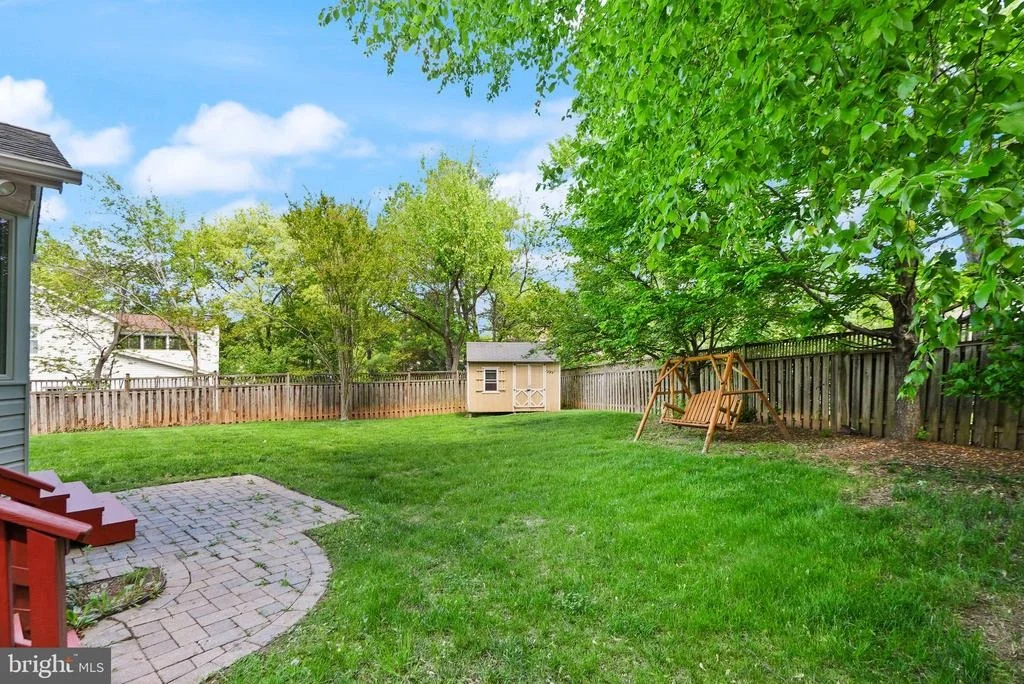Photo of 2592 JOHN MILTON DRIVE