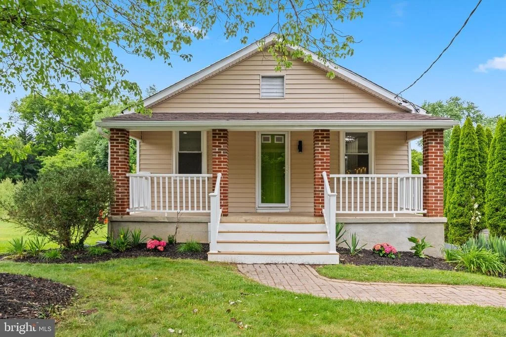 Photo of 102 NELSON ROAD