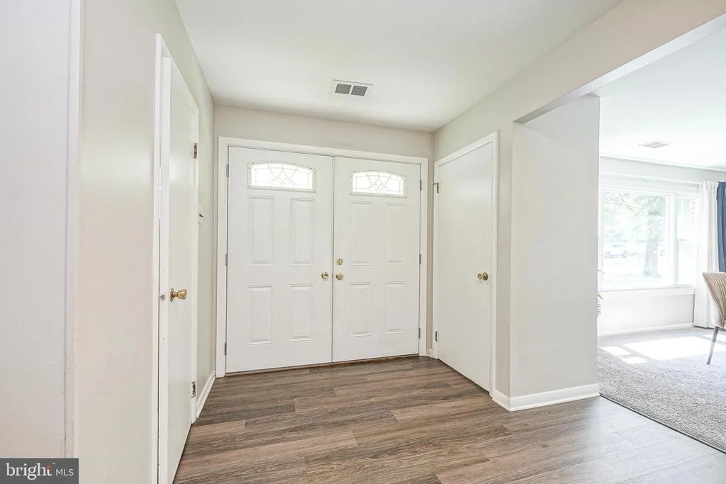 Photo of 1016 EAGLE LANE