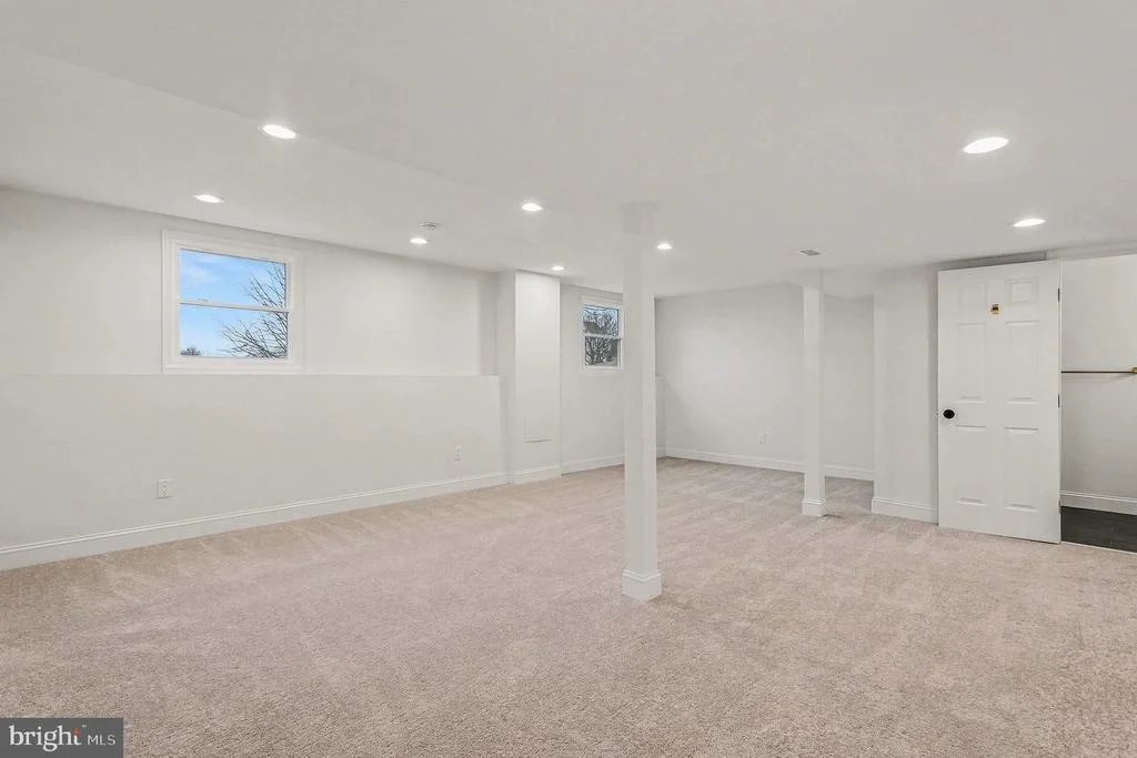 Photo of 123 SUNHIGH DRIVE