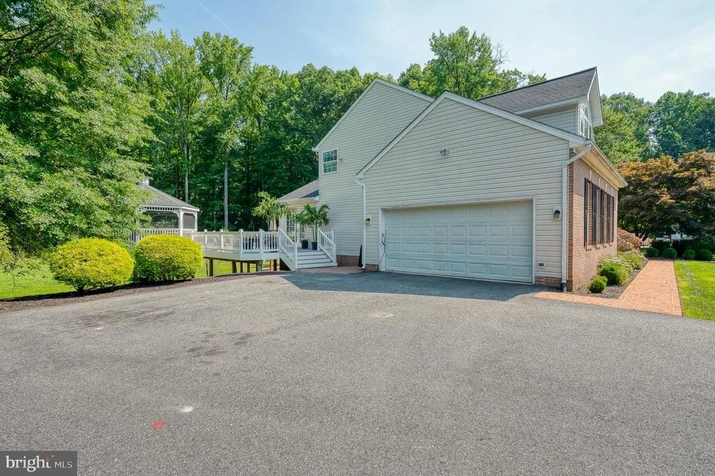 Photo of 2320 QUEENSBURY DRIVE
