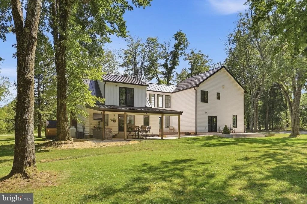 Photo of 10814 POWELL ROAD