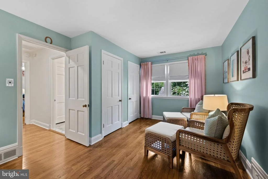 Photo of 304 CEDARCROFT ROAD