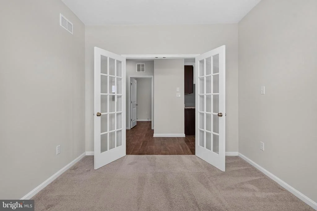 Photo of 20583 SMITHFIELD CIRCLE