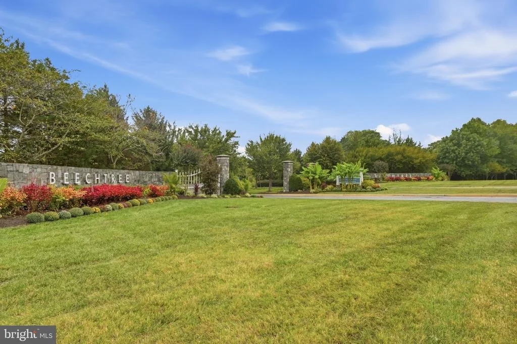 Photo of 3012 LAKE FOREST DRIVE