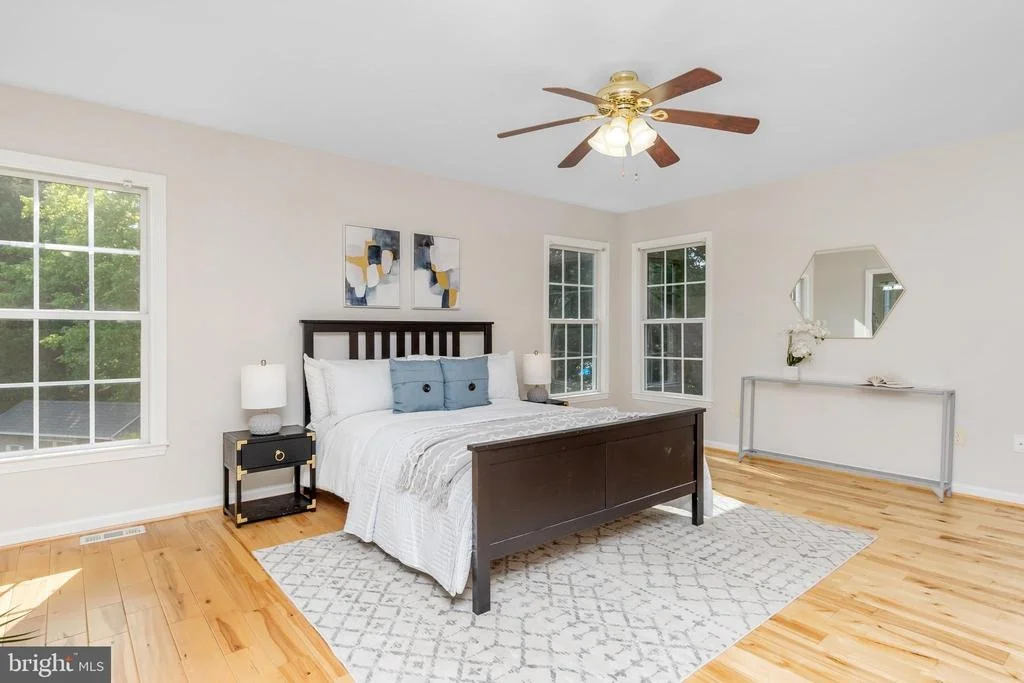 Photo of 8613 HOLLOW ROAD