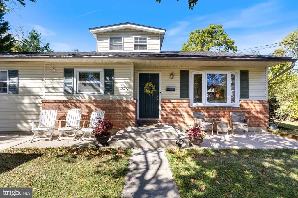 Photo of 530 RITA DRIVE